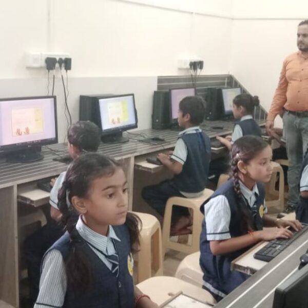 Raj Rajendra Public High School Computer Lab